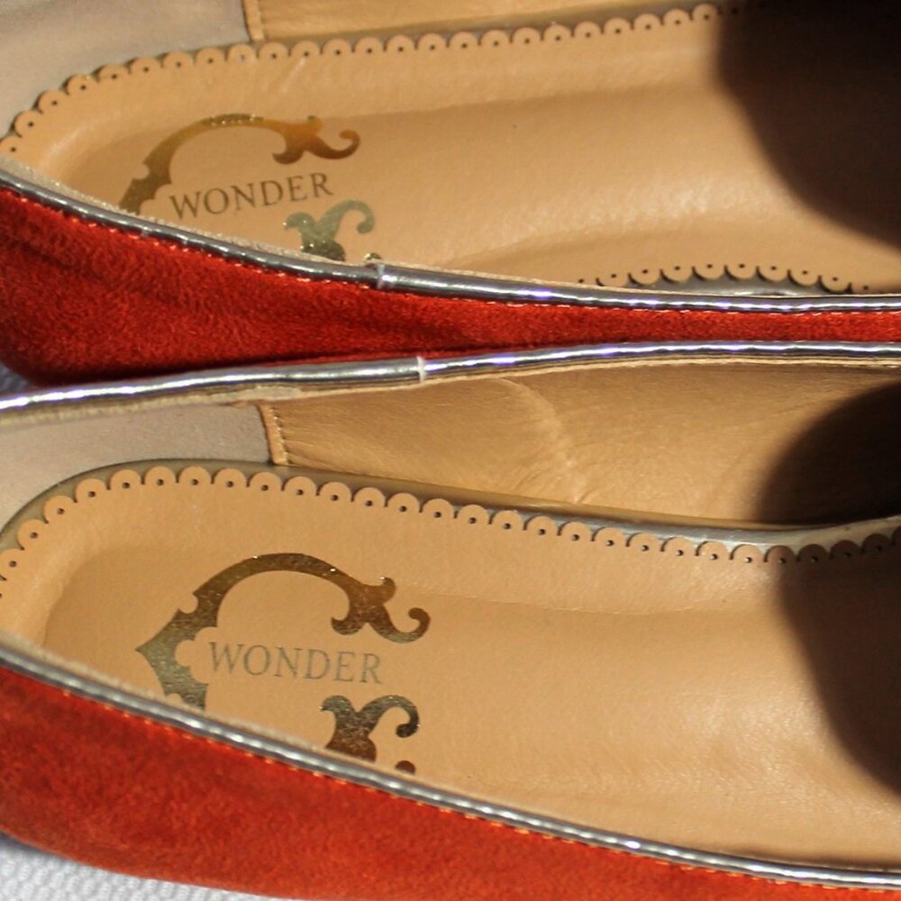 C. Wonder Orange Giraffe Flats, 9.5 NWOB - Picture 5 of 8
